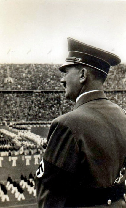 tumblr_mjatrc2fSz1s5p8lbo1_500