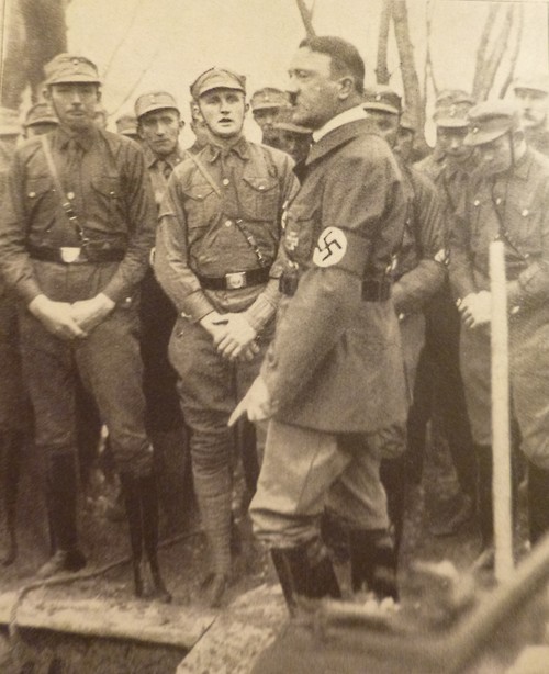 tumblr_mnpuzsP5Jy1s6egdho1_500