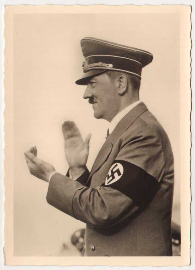 Hitler in a posed Hoffmann portrait shot