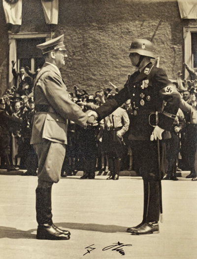 adolf_hitler_by_shitdeviant-d716mh0 (1)