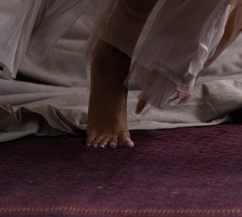 vogue-november-2019-cover-rih-02~2