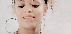 tumblr_nbs7giIkHW1somvqno7_250