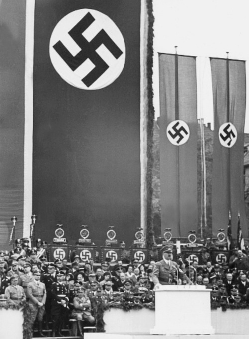 tumblr_mz4nbbJM2o1suakioo1_500