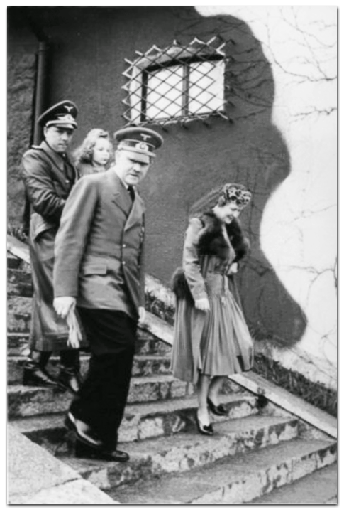 tumblr_mk3bdbCQw91rmby1bo1_500